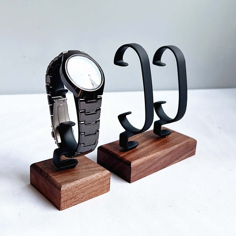 Espositore per Gioielli a Form - Jewelry And Watches Inc recensione e prezzo