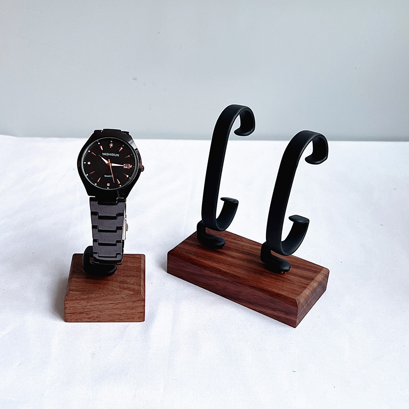 Supporto per orologi in legno  - Jewelry And Watches Inc recensione e prezzo